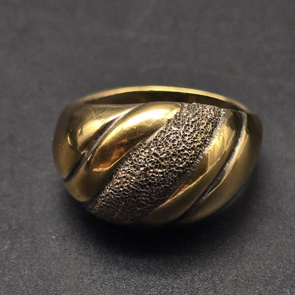 UTC 925 Italy Gold Tone Sterling Silver Ring Textured Ribbed Size 9 - Picture 3 of 10